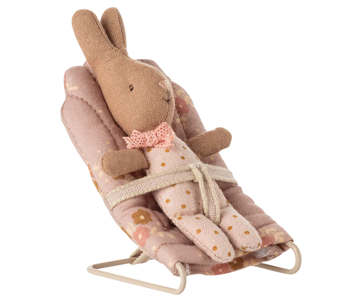 Babysitter, My - Rose - Image 4
