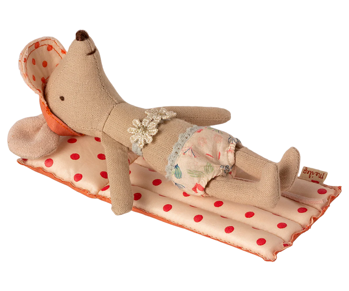 Beach Float, Red Dot - Image 5