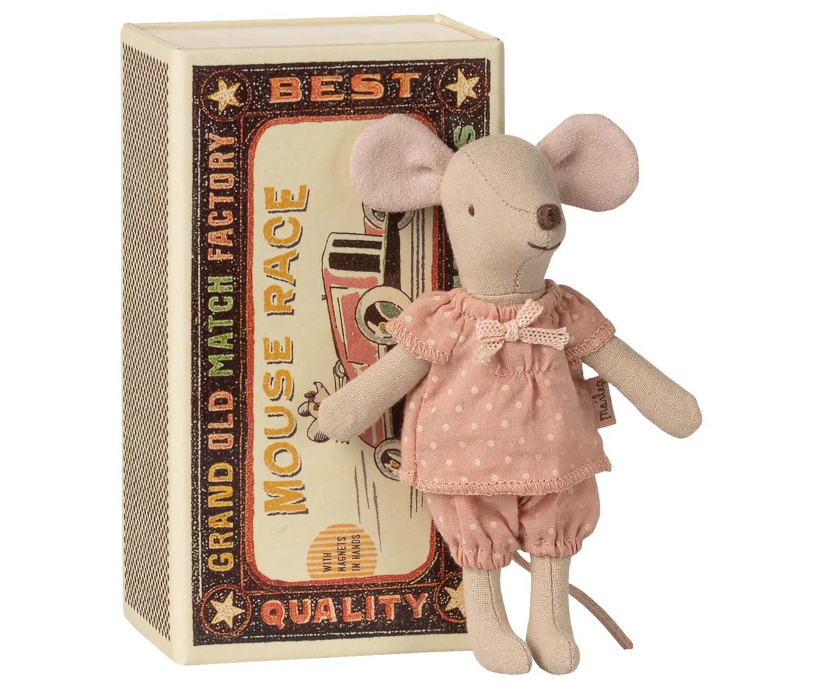 Big sister mouse in matchbox - Image 4