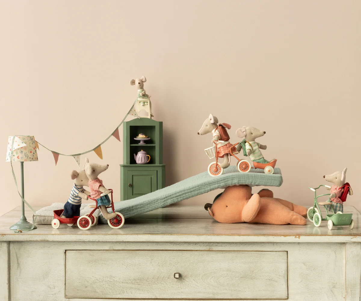 Big Sister, Tricycle Mouse, - Coral - Image 3