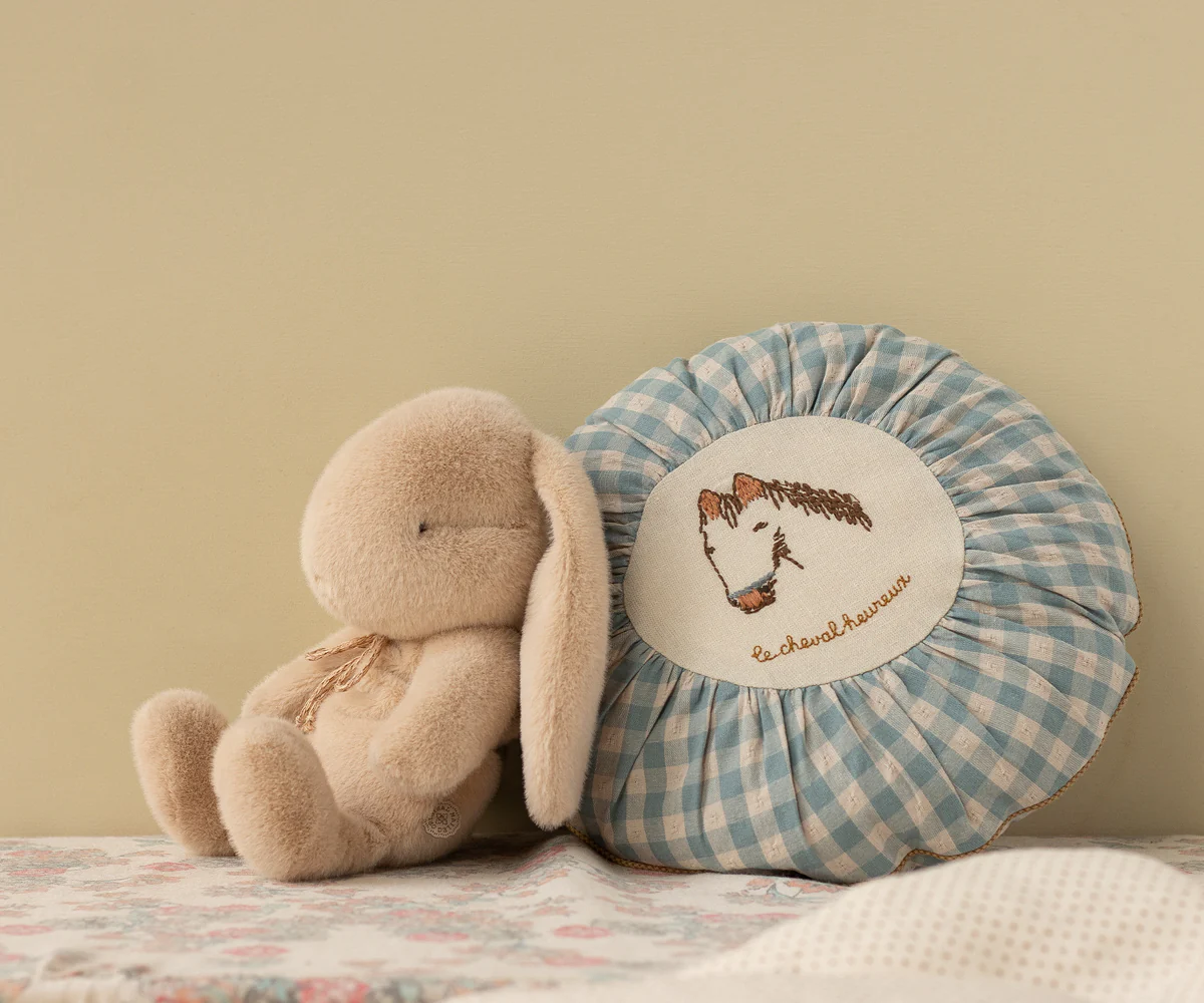 Bunny plush, Small - Latte - Image 3