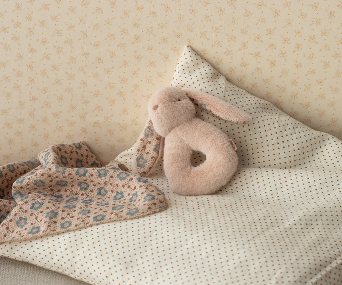 Bunny rattle set - Powder - Image 2