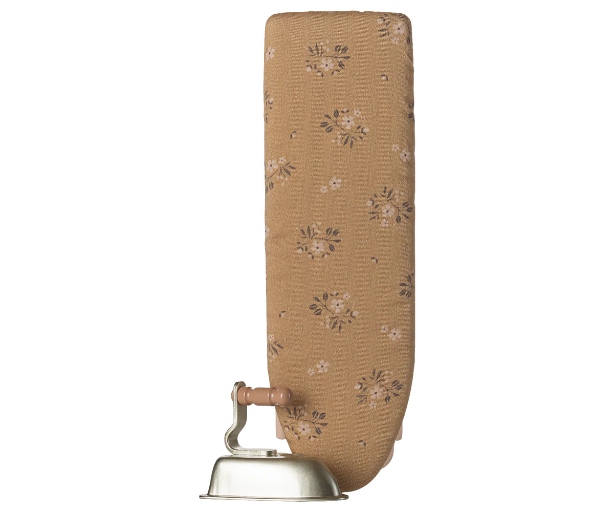 Iron and ironing board, Miniature - Powder - Image 3