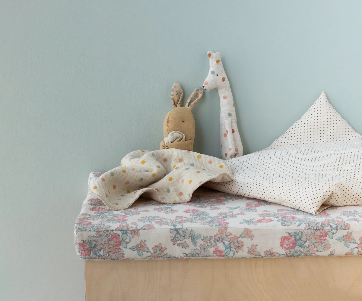 Lullaby friends, Bunny, Mini - Cream yellow - Image 2