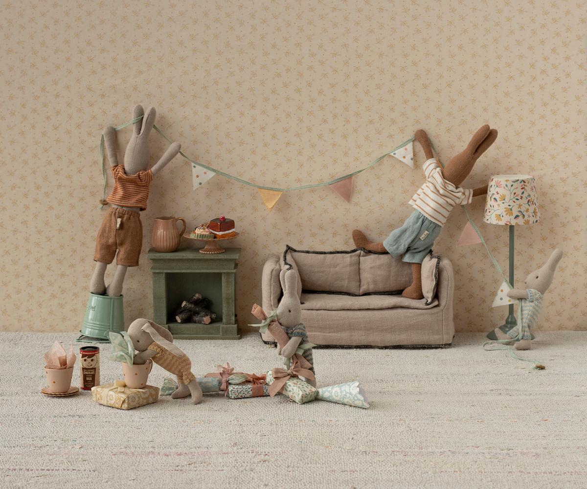Couch, Miniature - Image 5