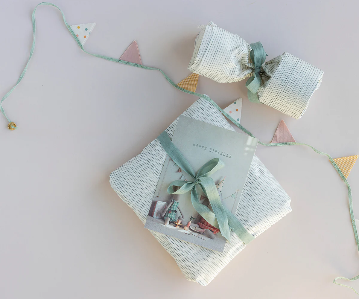 Garland, Miniature - Image 3