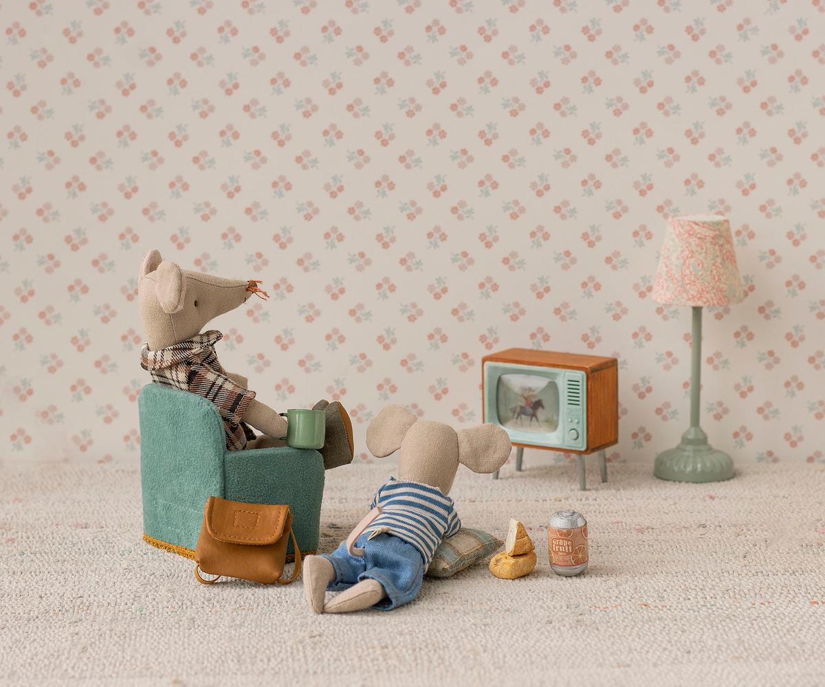 Television, Mouse - Image 4