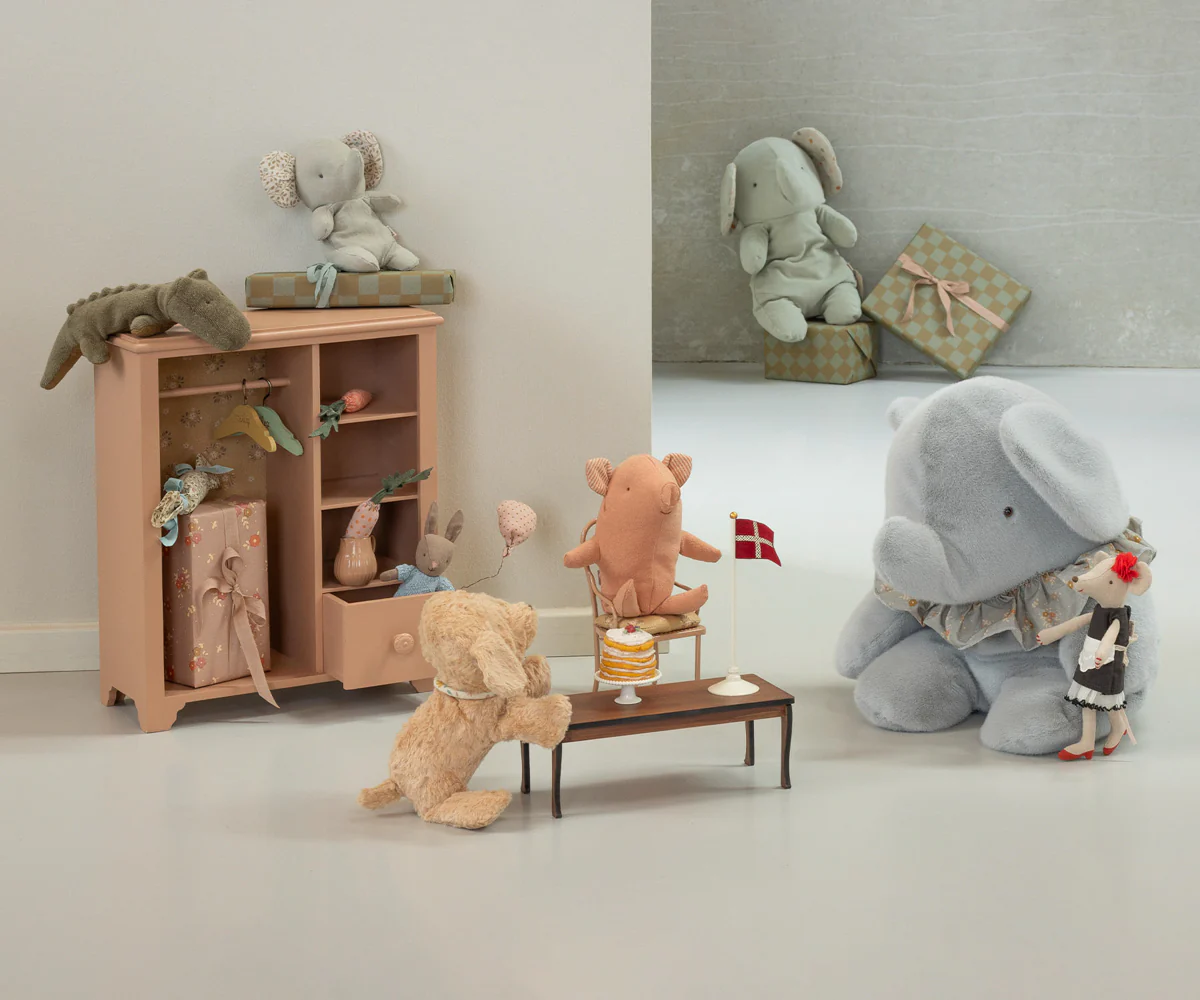 Truffle Pig, Baby - Image 4